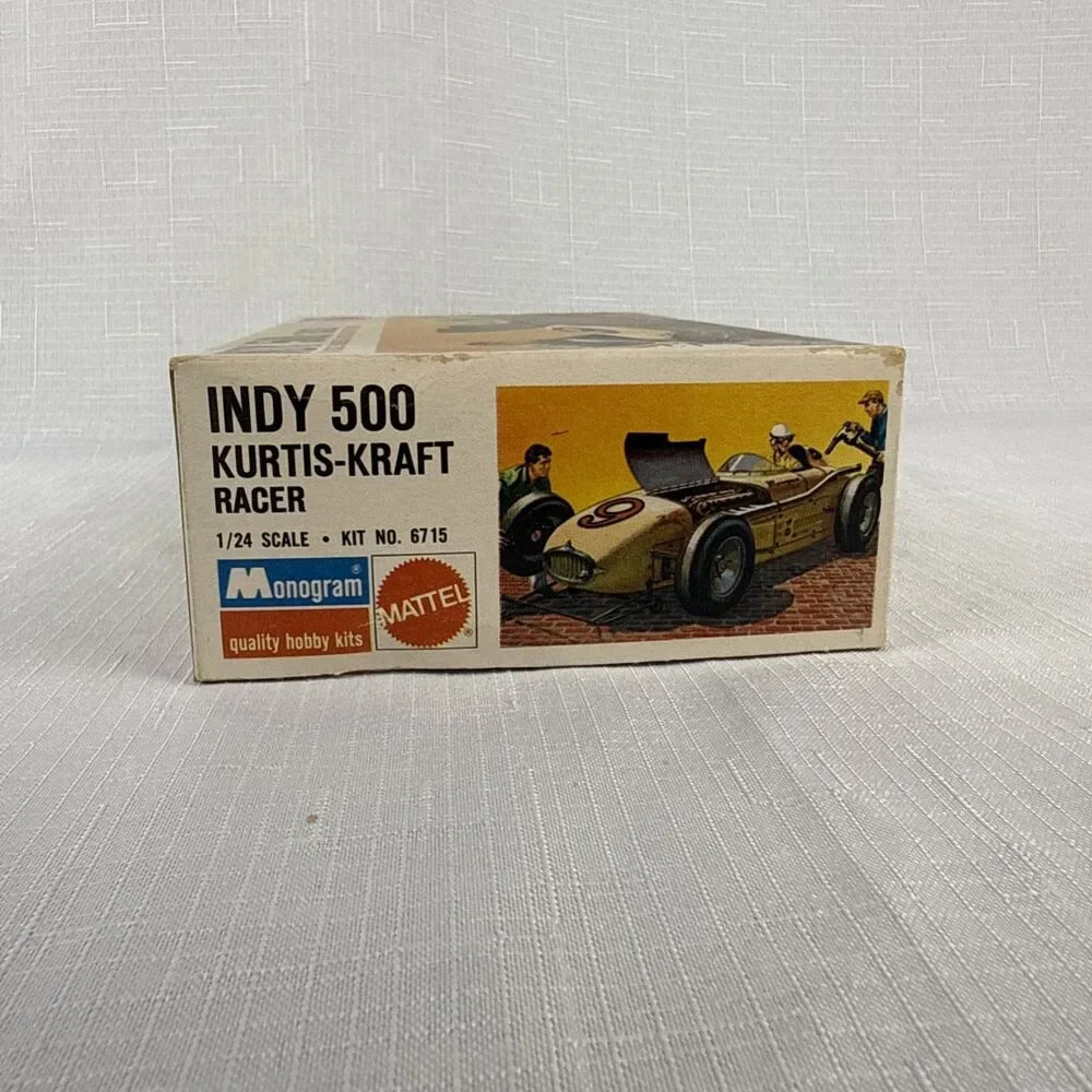 Monogram 1:24 Indy 500 Kurtis-Kraft Racer #6715